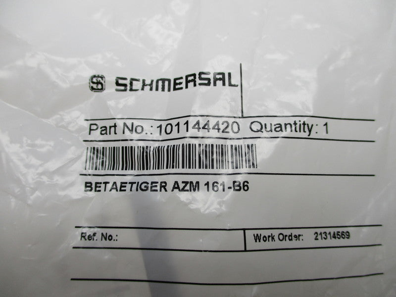 SCHMERSAL AZM161-B6 101144420 ACTUATOR KEY *NEW IN FACTORY BAG*