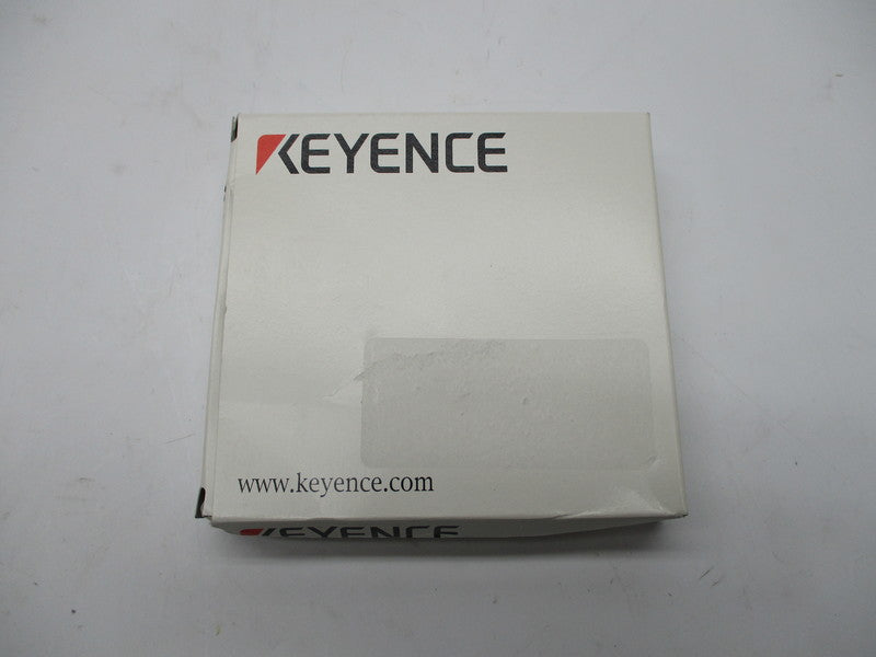 KEYENCE PZ-V31 PHOTO SENSOR SWITCH *NEW IN BOX*