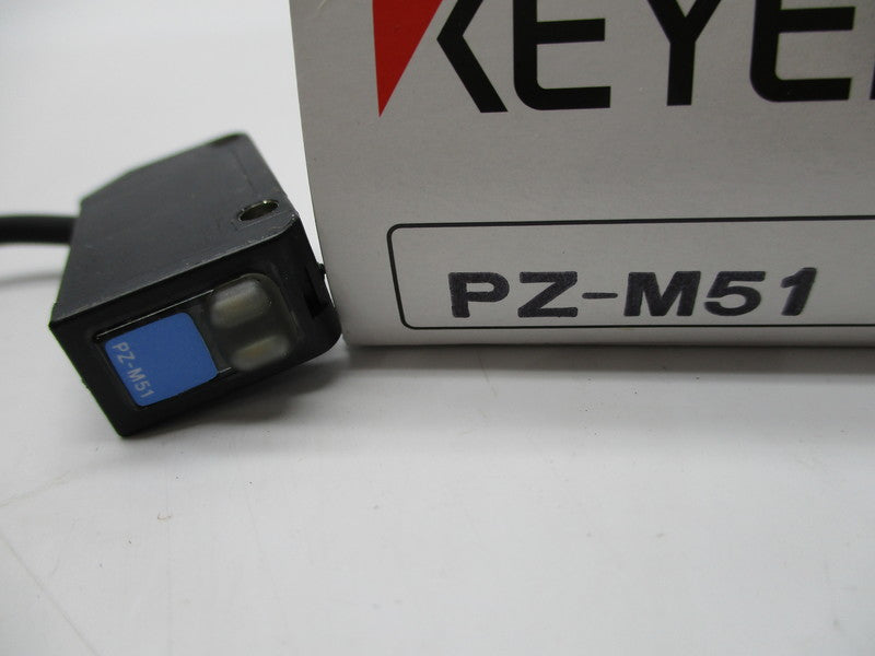 KEYENCE PZ-M51 *NEW IN BOX*
