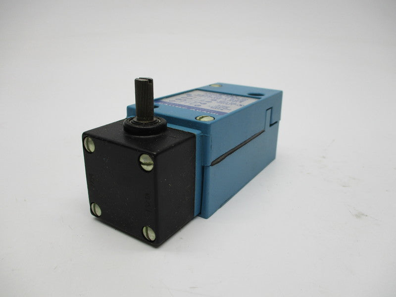MICRO SWITCH LSA2B 600VAC 10A NSNP