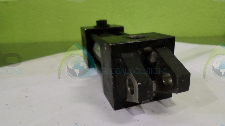 PARKER 01.50CBB2HLU29A2.180 CYLINDER *USED*