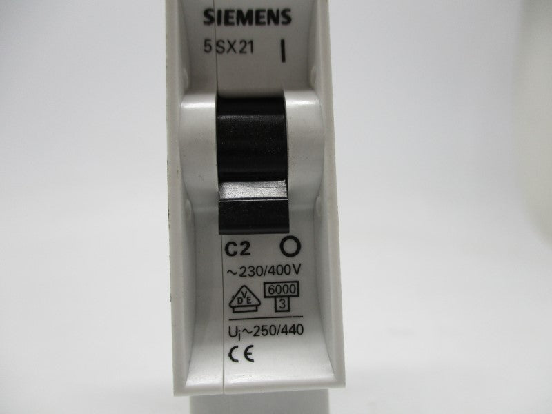 SIEMENS 5SX21-C2 230/400V 2A UNMP