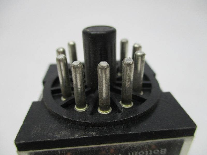 OMRON MK3PN-5-I 250VAC UNMP