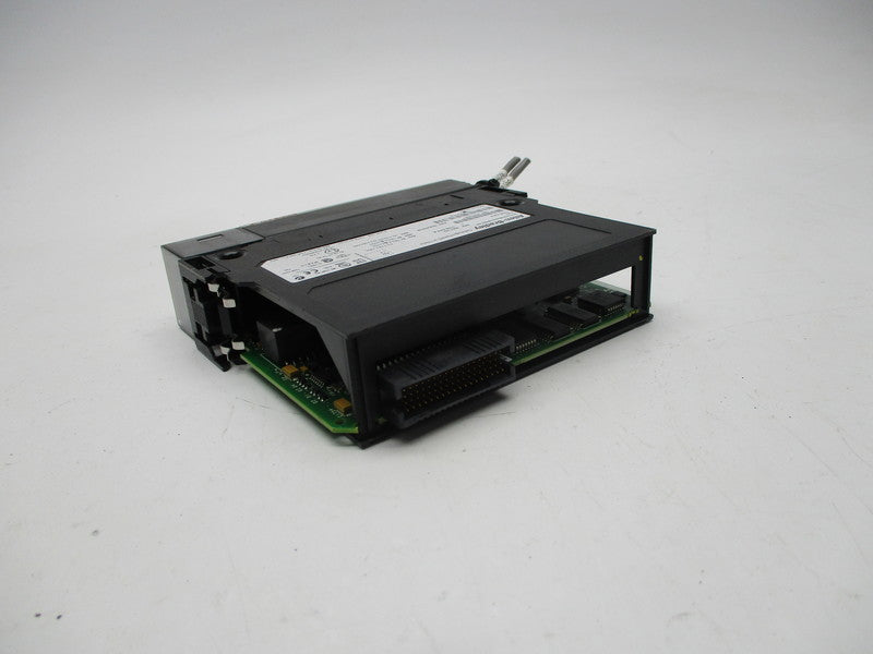 ALLEN BRADLEY 1756-OF4 SER. A F/W 1.5 UNMP