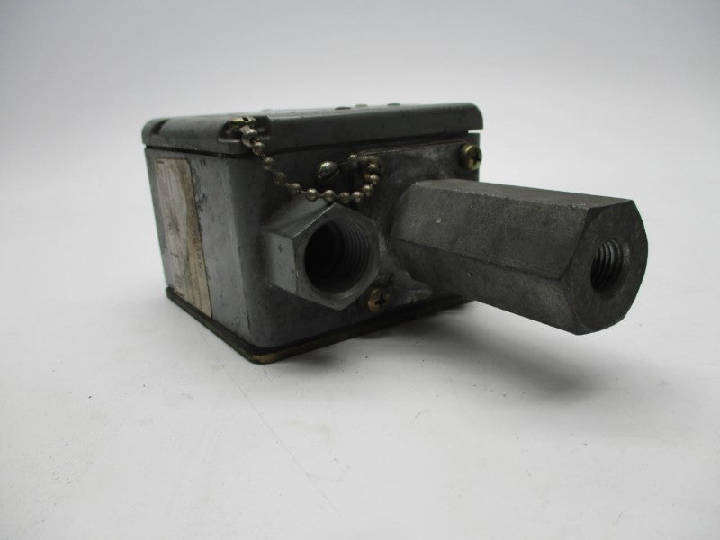 SQUARE D 9012-ACW-2 UNMP