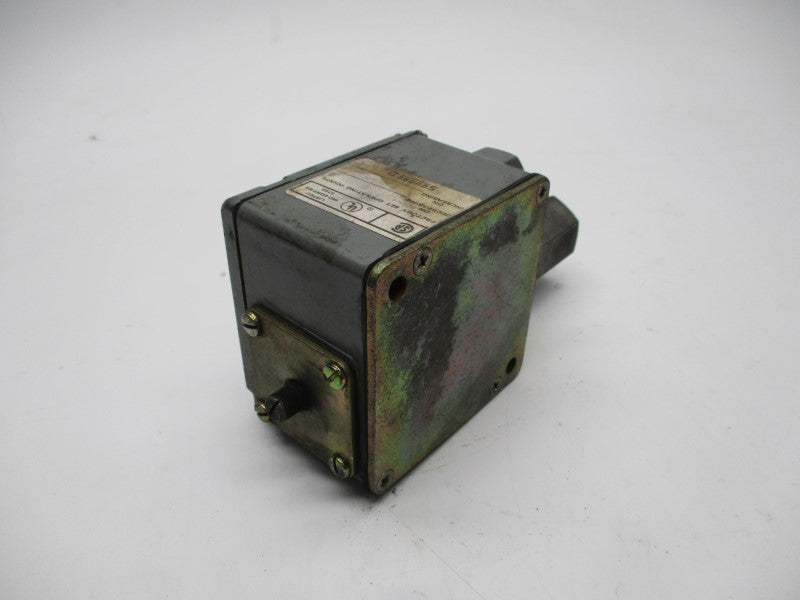 SQUARE D 9012-ACW-2 UNMP