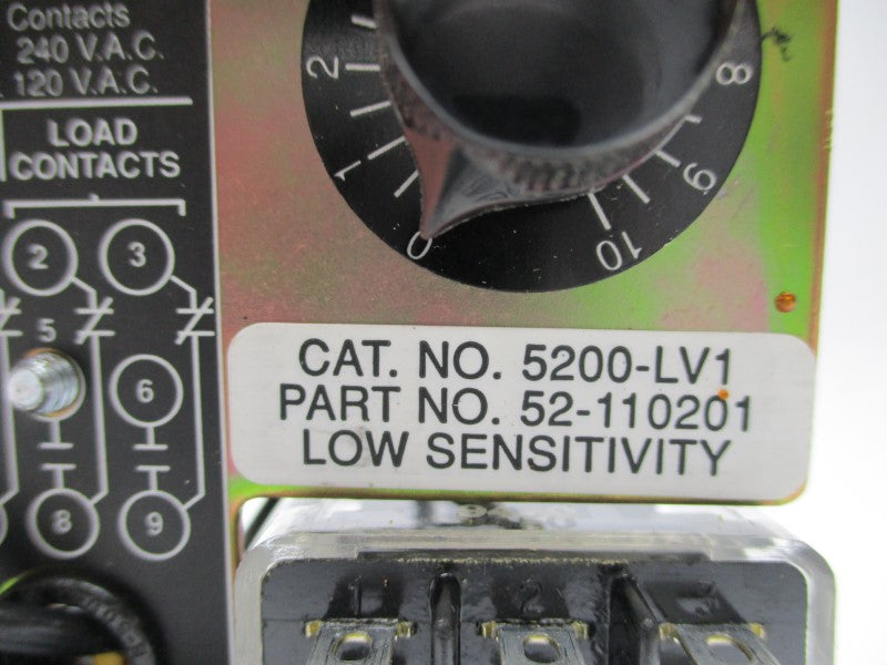 MAGNETEK CONTROLS 5200-LV1 52-110201 240VAC 10A NSNP
