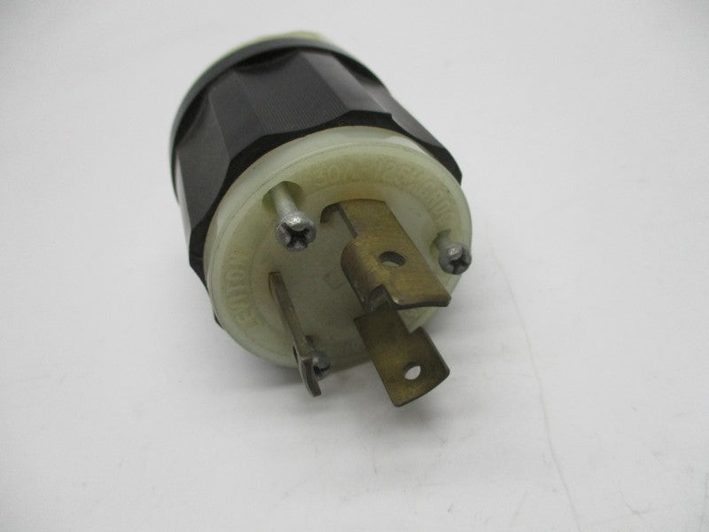 LEVITON L5-30P 2611 NSNP