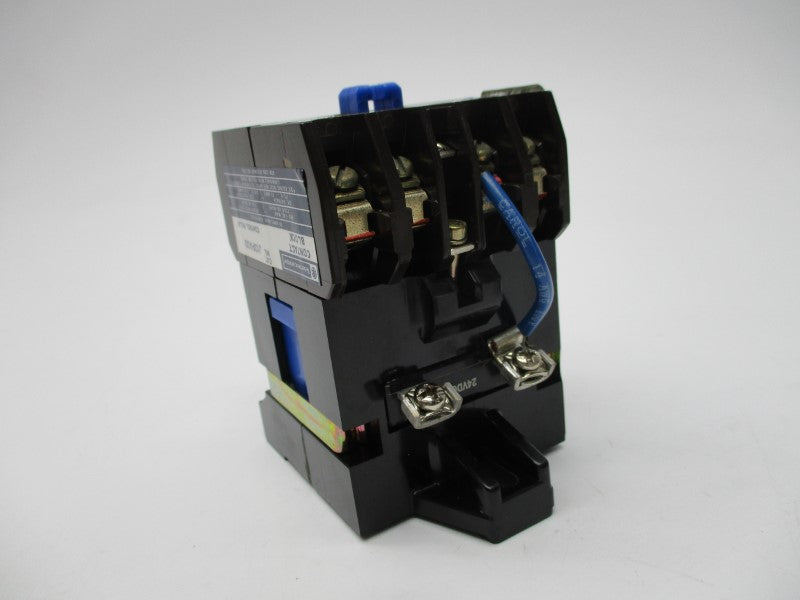 TELEMECANIQUE J13PA3002 600VAC NSMP