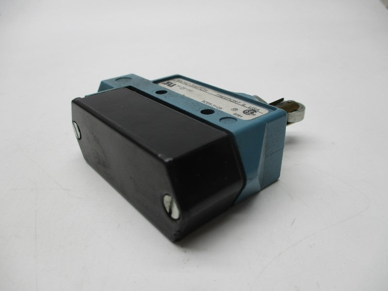MICRO SWITCH BZE6-3YQ9 UNMP