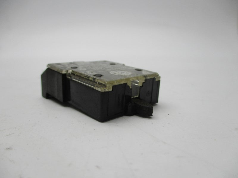 ALLEN BRADLEY 800M-XAS SER. B UNMP