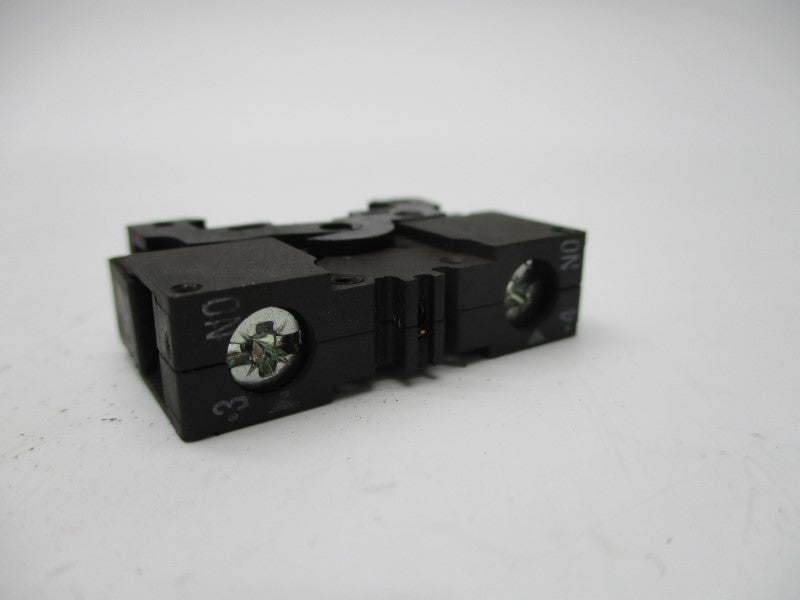 SIEMENS 3SB3400-0B UNMP