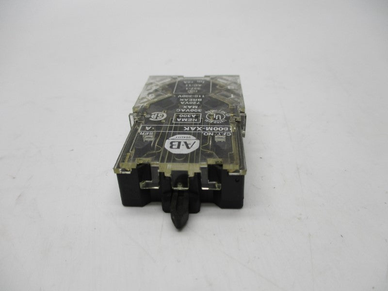 ALLEN BRADLEY 800M-XAK SER. A UNMP