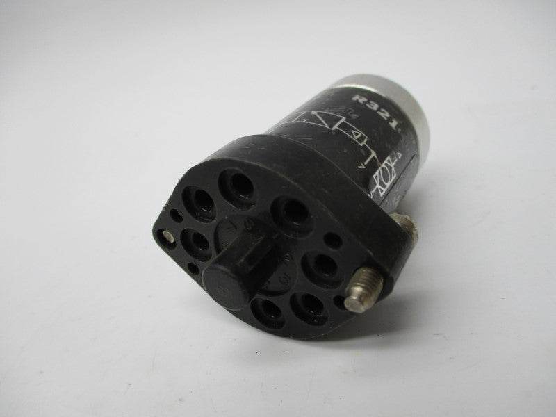CLIPPARD R321 UNMP