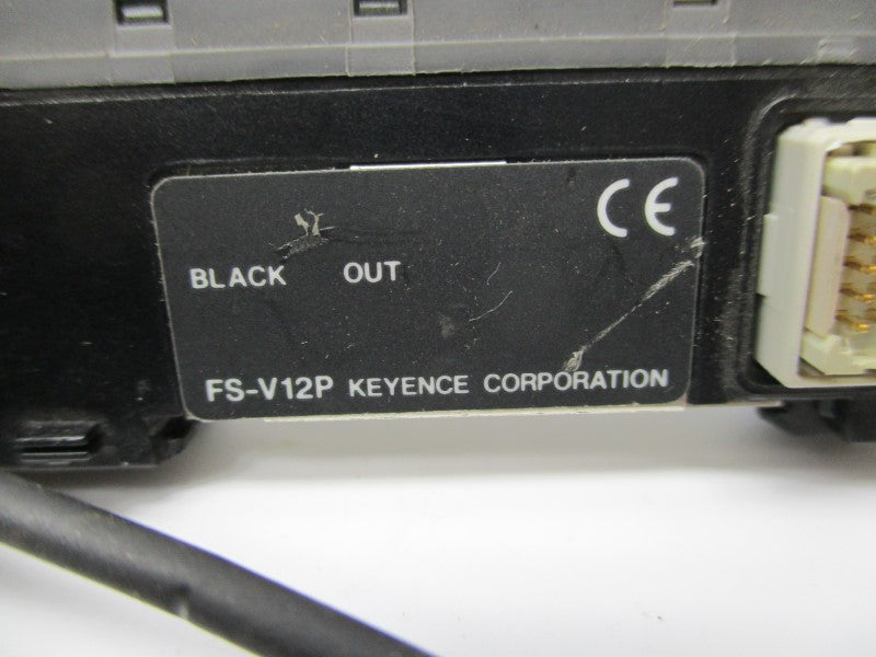 KEYENCE FS-V12P UNMP