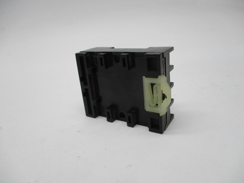 CUSTOM CONNECTOR OTO8-PC NSNP