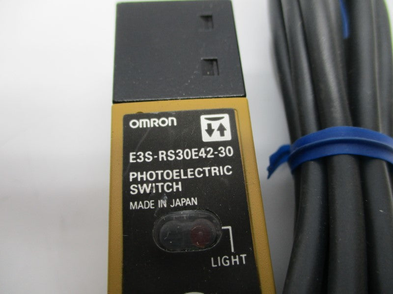 OMRON E3S-RS30E42-30 NSNP