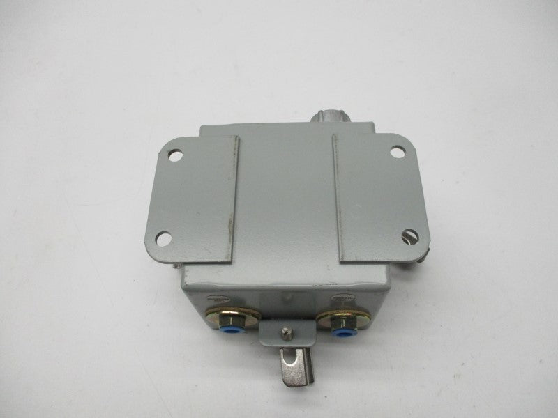 HOFFMAN A-404NF (AS PICTURED) UNMP