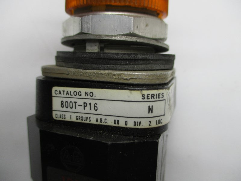 ALLEN BRADLEY 800T-P16A SER. N UNMP