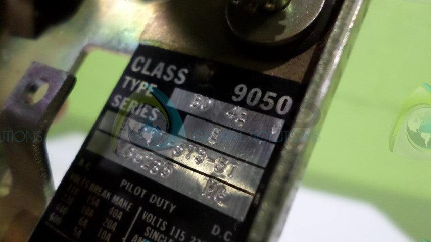 SQUARE D B0-4E PNEUMATIC TIMING RELAY *NEW NO BOX*