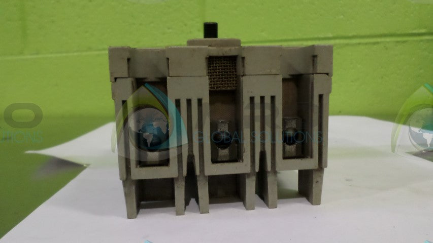 ITE HE3-B015 CIRCUIT BREAKER *USED*