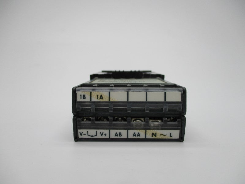 EUROTHERM 2132/CC/VH/ENG/XXXXX/XXXXXX NSNP