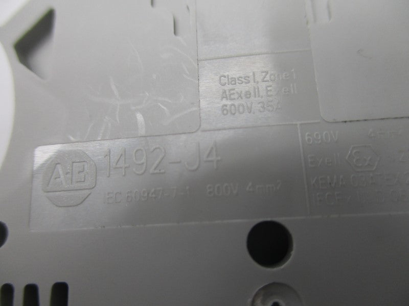 ALLEN BRADLEY 1492-J4 NSNP