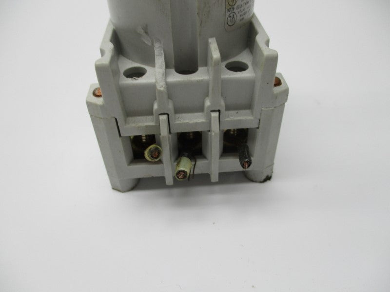 CUTLER HAMMER C362NR30 (AS PICTURED) UNMP