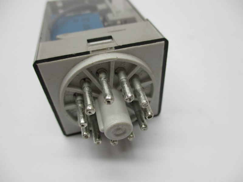 ALLEN BRADLEY 700-HA33Z24 SER. D 24VDC 10A UNMP