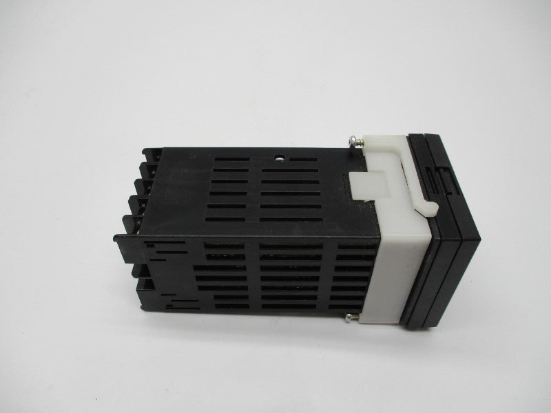 OMRON E5CK-AA1-302 NSNP