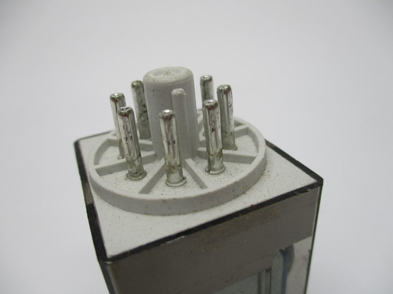 INDUSTRIAL SPARE PART 700-HAX2Z24 SER. D 24VDC 6A UNMP