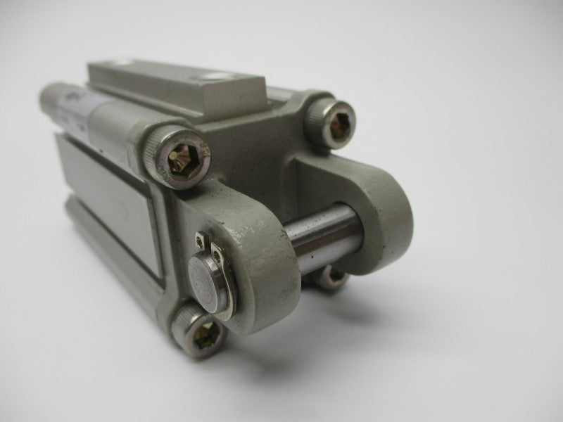 SMC CDQ2D32-40DZ NSNP