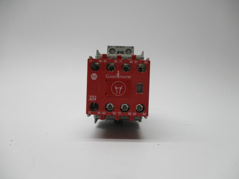 ALLEN BRADLEY 100S-C23EJ14C SER. C 24VDC  (BR/WH) NSMP