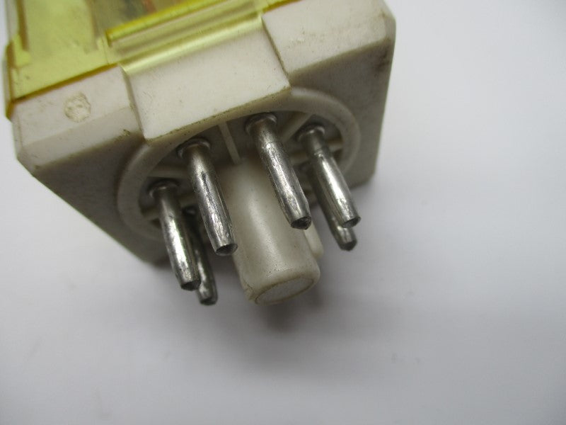 IDEC RR2P-U 120VAC UNMP