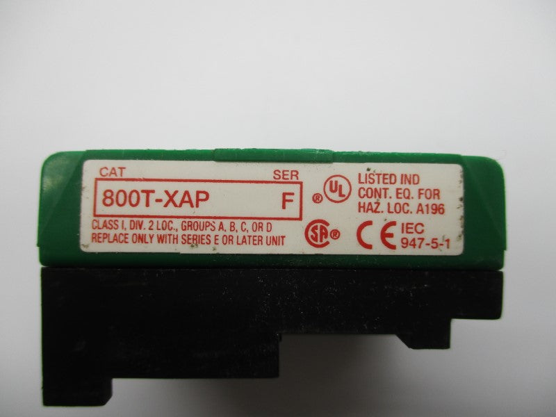 ALLEN BRADLEY 800T-XAP SER. F UNMP