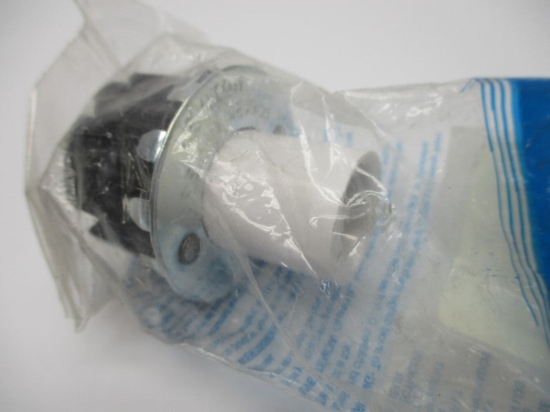 LEVITON 523 3ZL08 NSMP