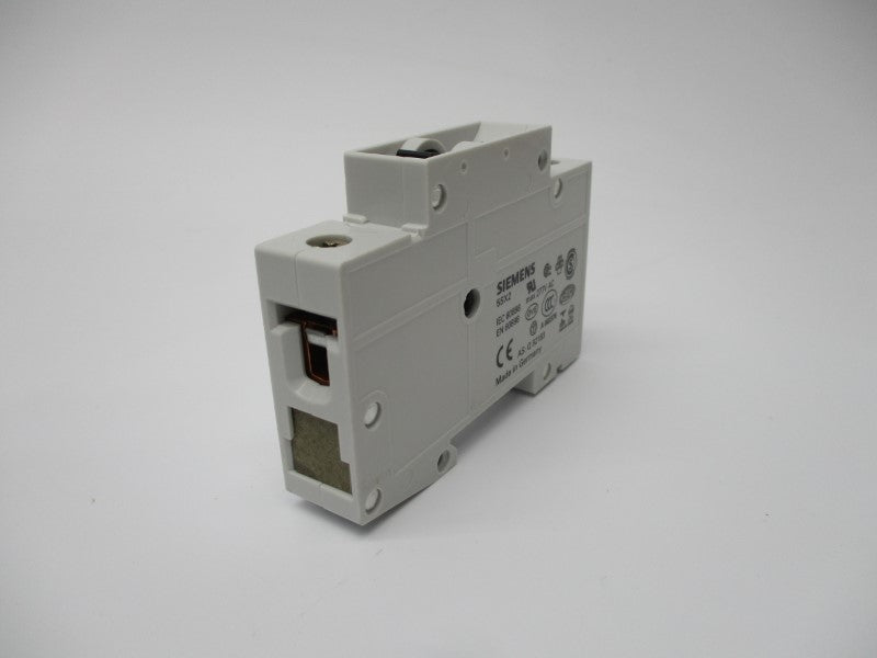SIEMENS 5SX2-108-7 8A 230/400V NSMP