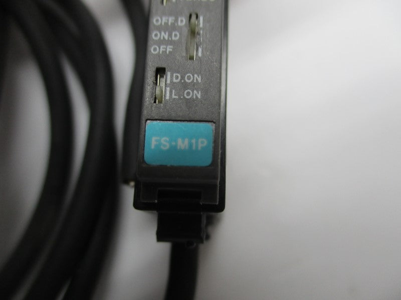 KEYENCE FS-M1P UNMP