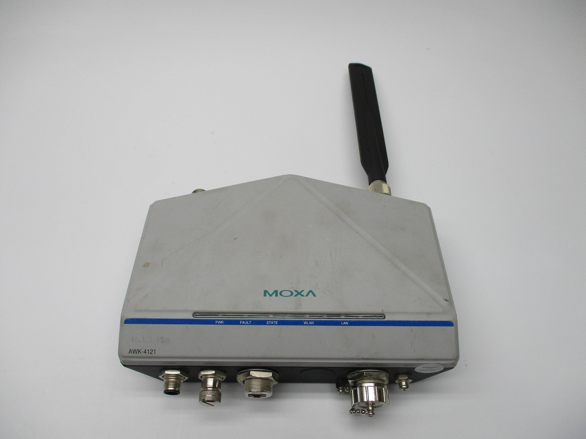 MOXA AWK-4121-US-T (AS PICTURED) UNMP