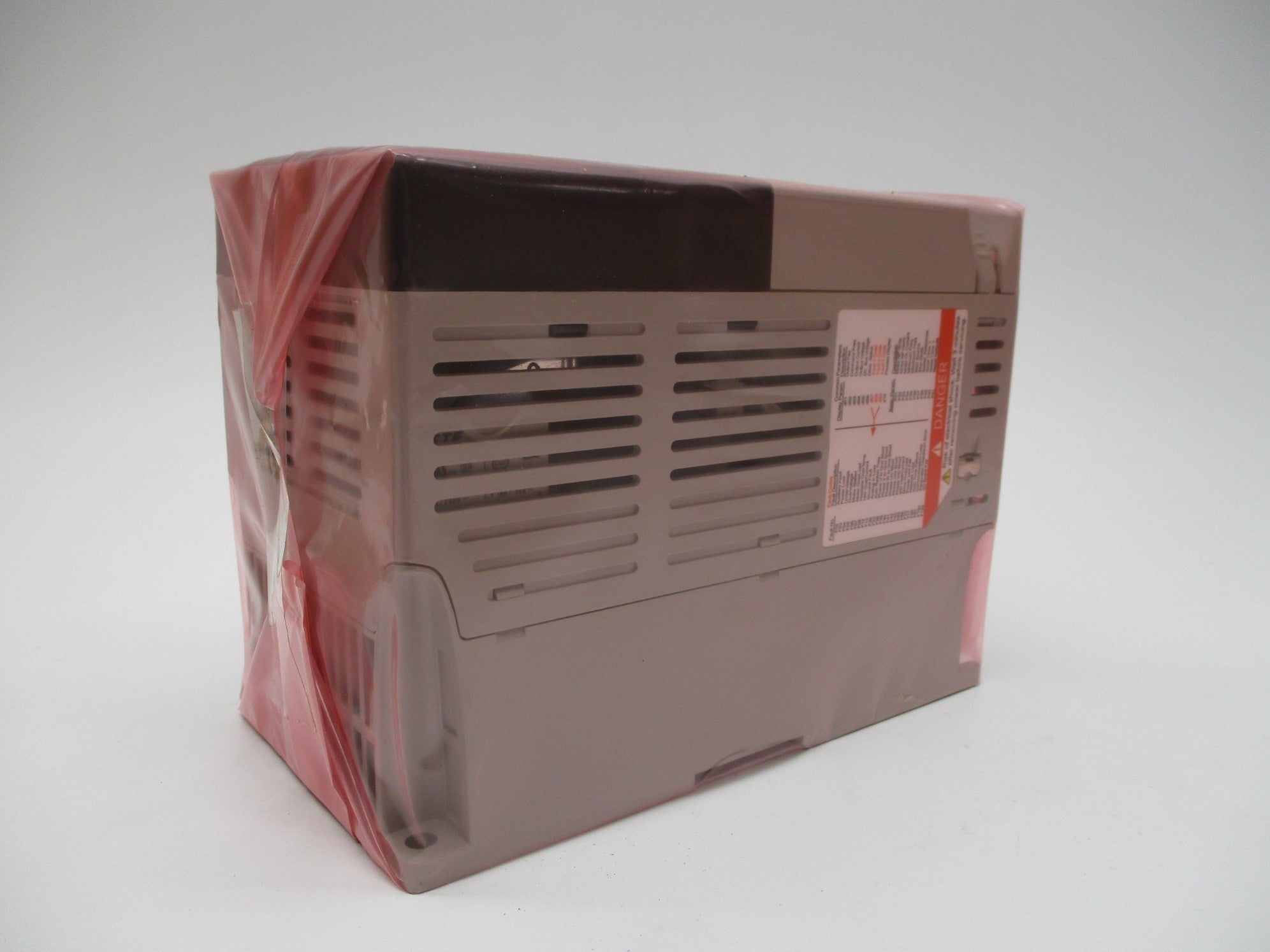 ALLEN BRADLEY 22B-D2P3N104 SER. A F/W: 6.02 NSMP