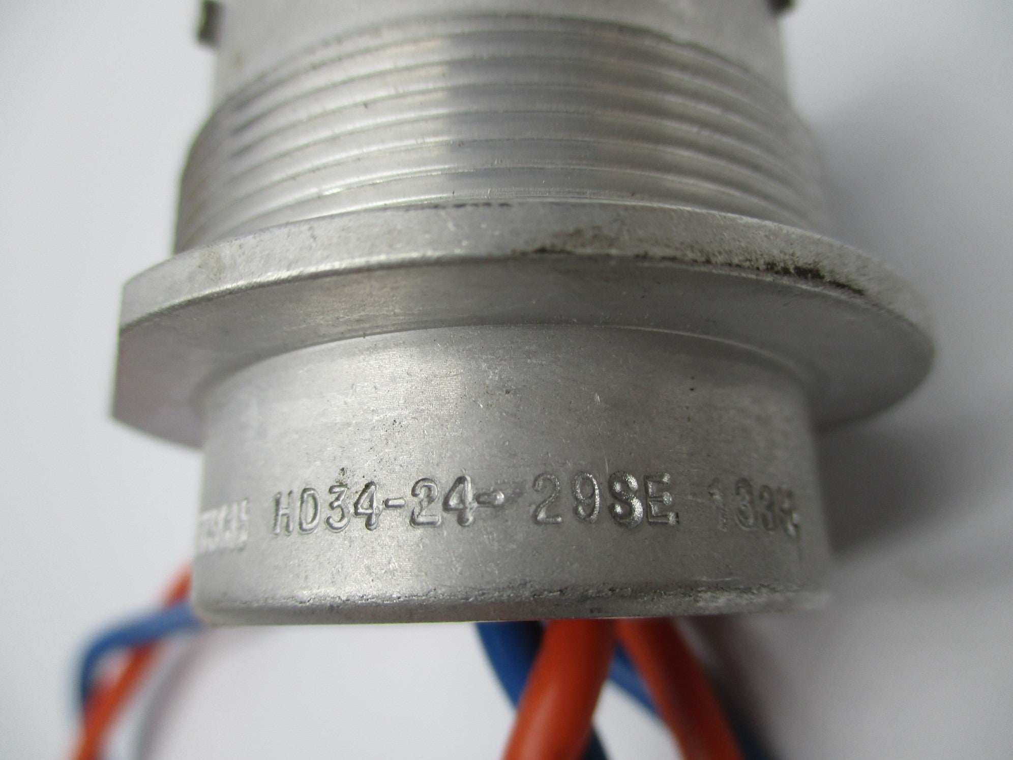 DEUTSCH HD34-24-29SE (AS PICTURED) NSNP