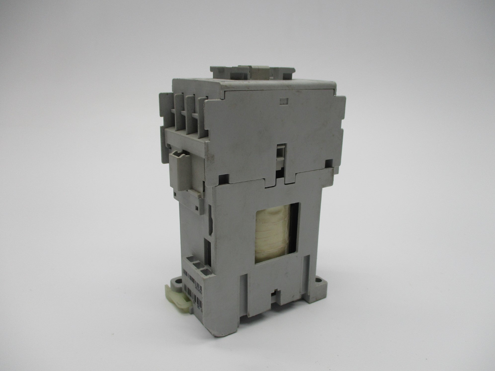 ALLEN BRADLEY 100-C16ZJ10 SER. B 24VDC UNMP