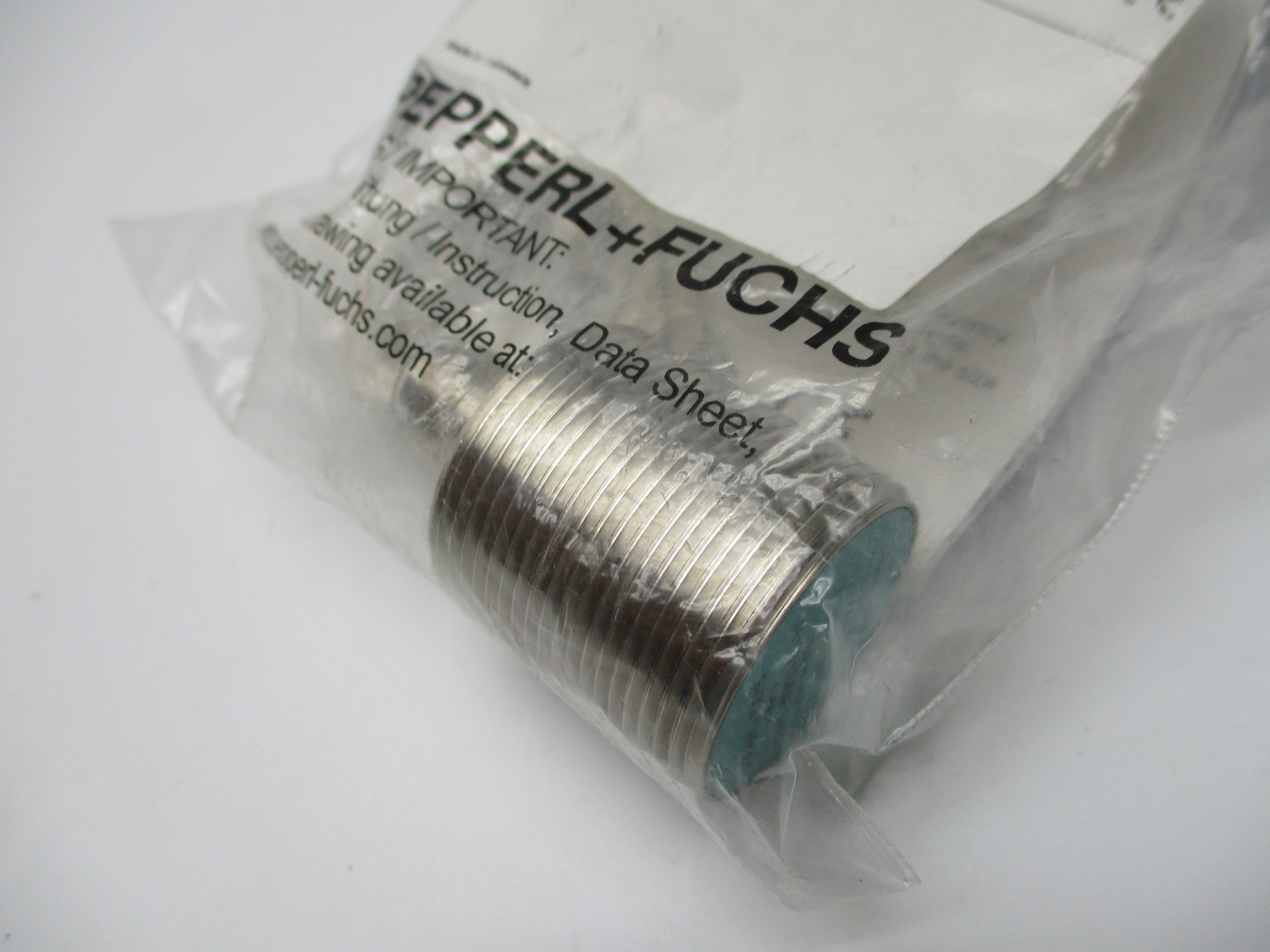PEPPERL+FUCHS NBB15-30GM30-E2-V1 NSMP