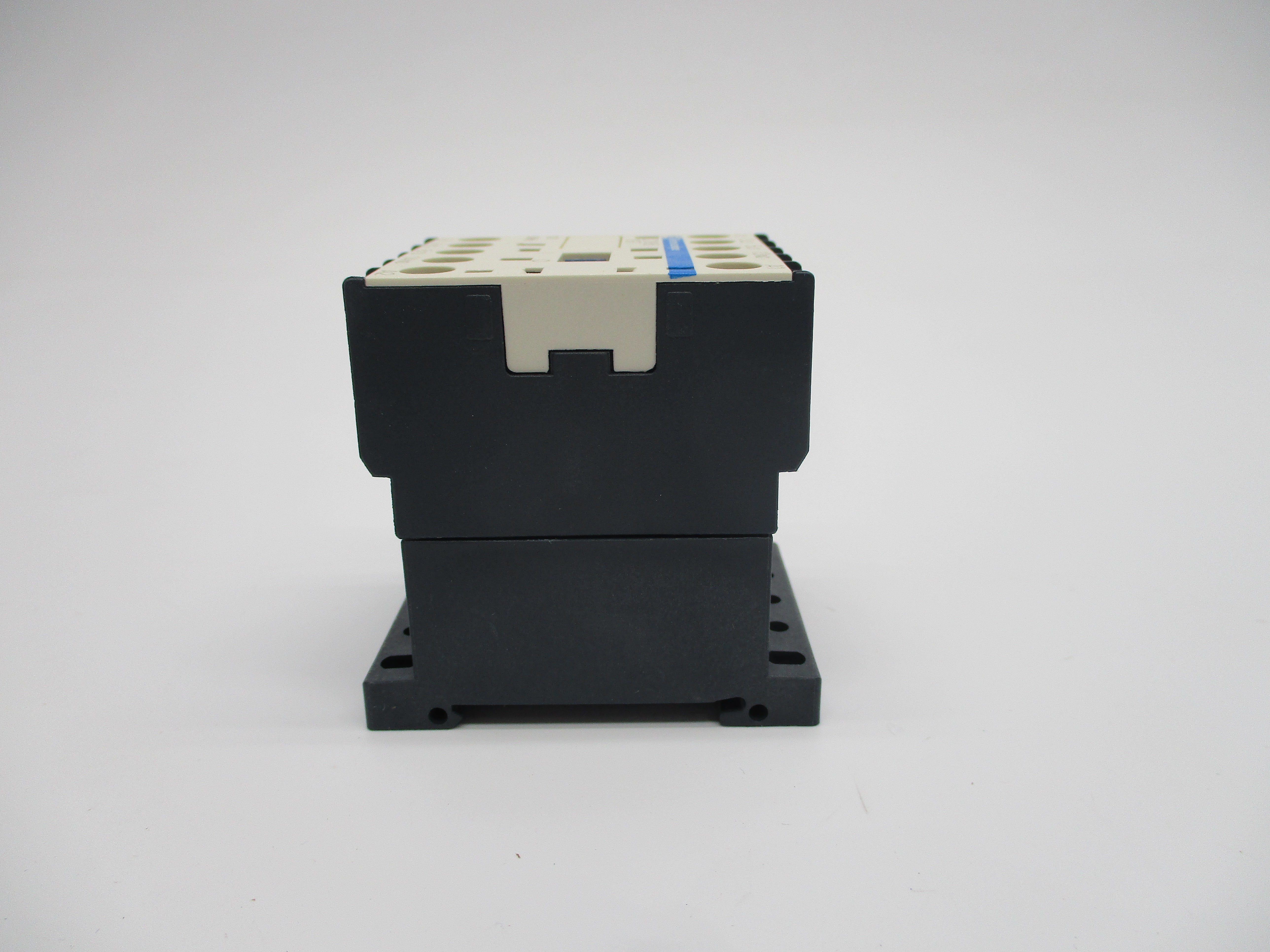 TELEMECANIQUE LC1K0610F7 110V NSMP