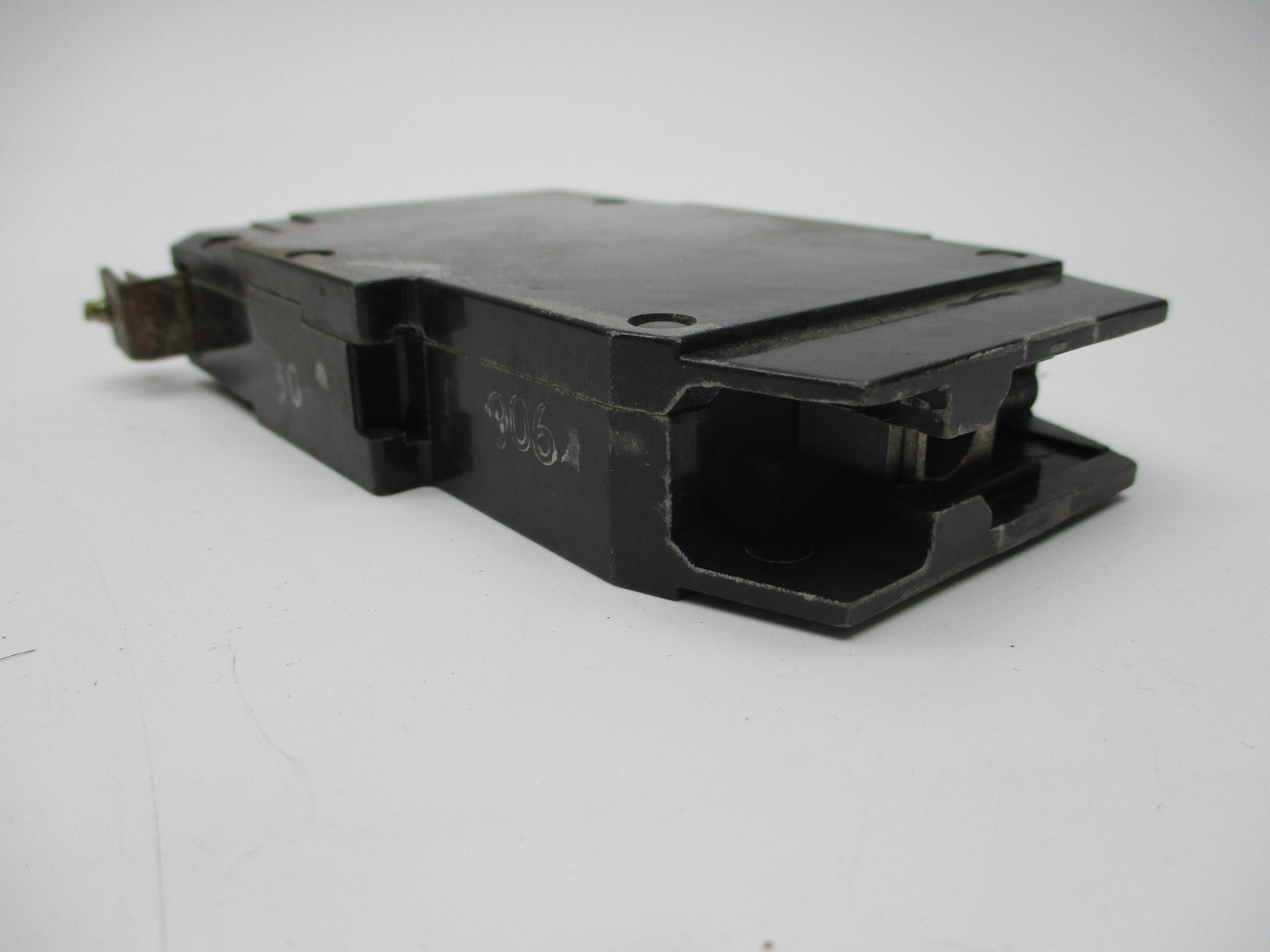 GENERAL ELECTRIC TEY130 277V 30A UNMP