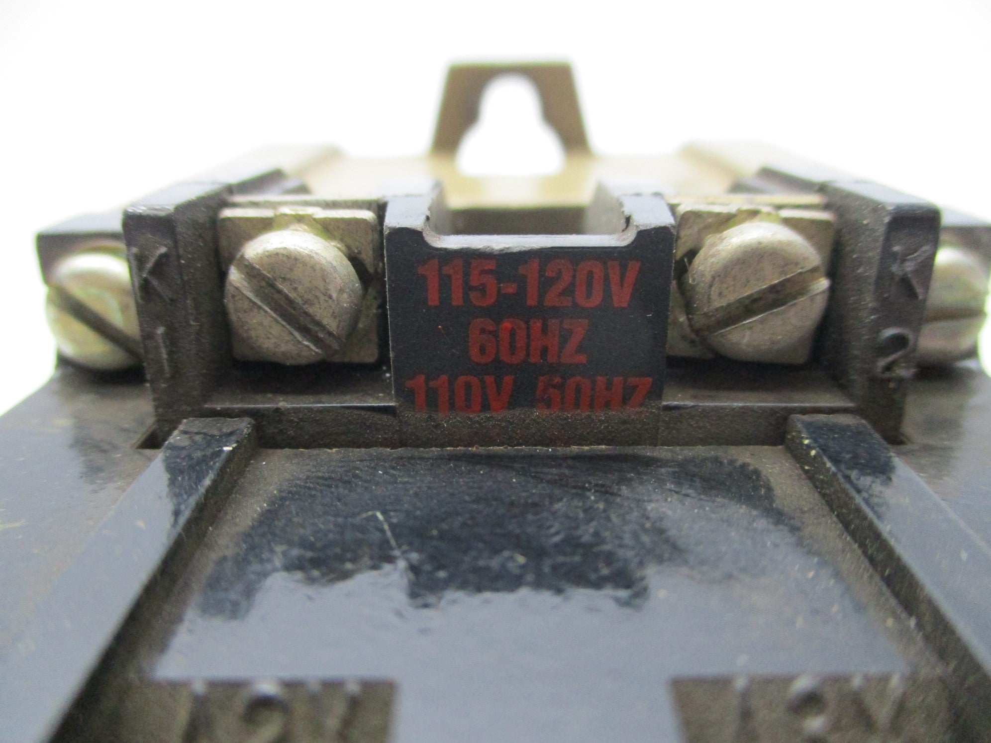 ALLEN BRADLEY 700-P400A1 SER. A 110/115-120V UNMP