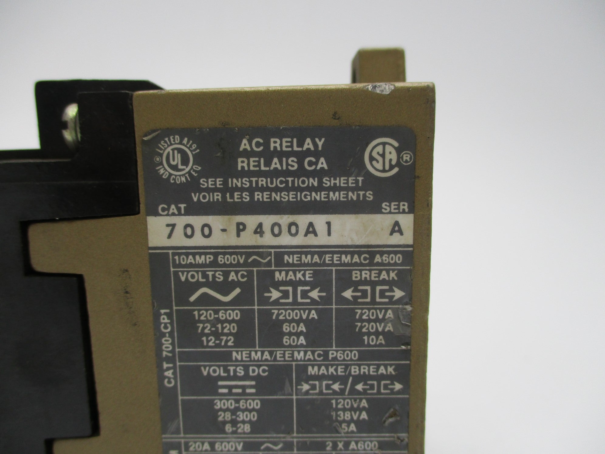 ALLEN BRADLEY 700-P400A1 SER. A 110/115-120V UNMP