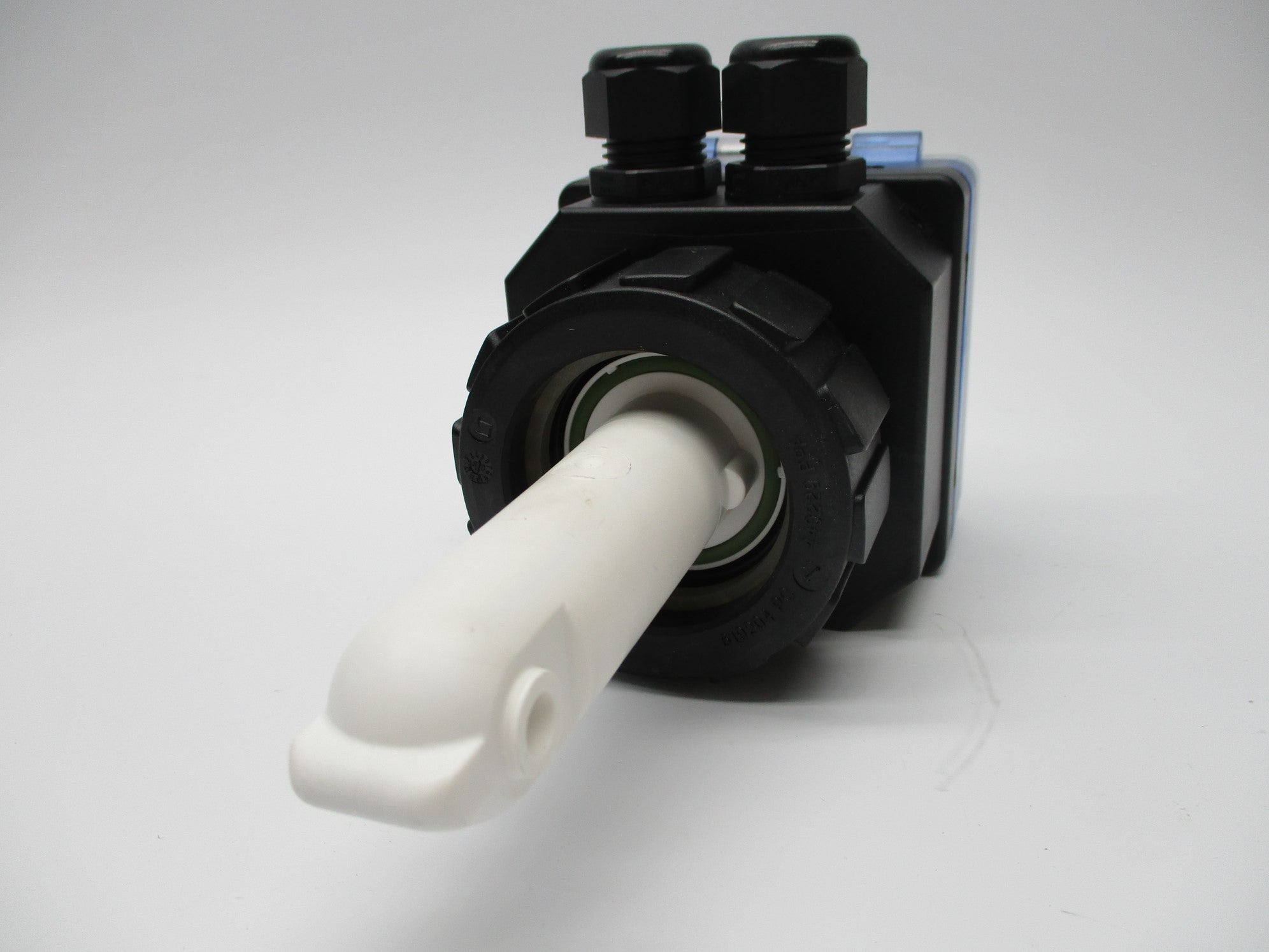 BURKERT 8226-FKM-PVDF NSNP