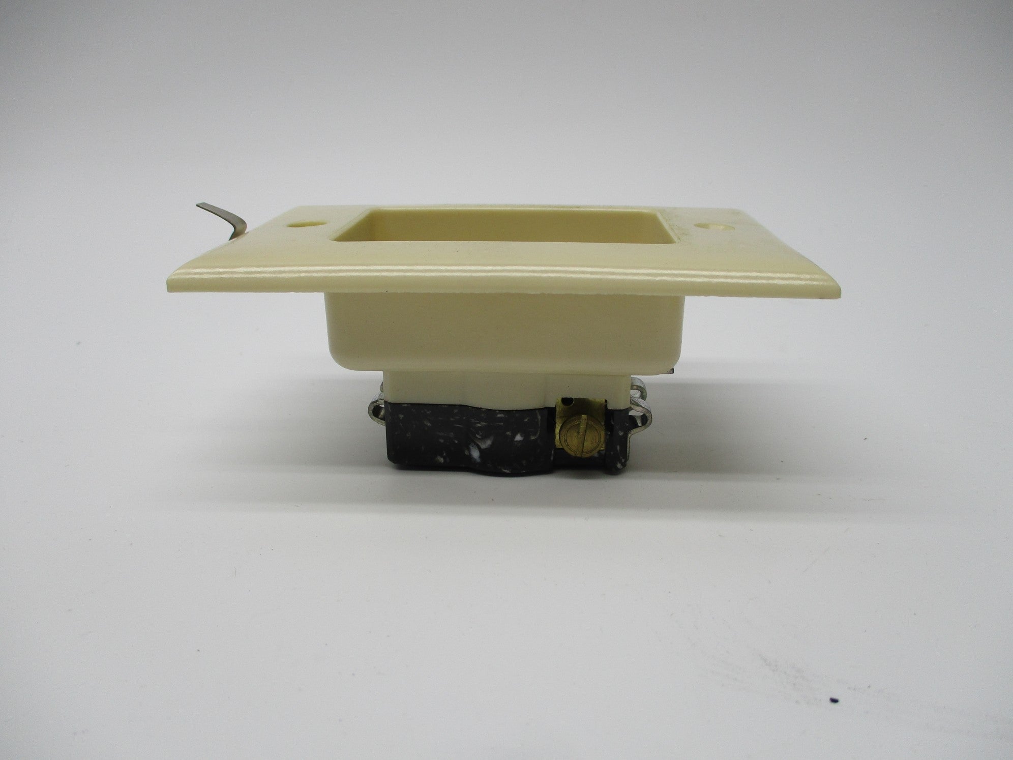 EAGLE 775V-BOX NSMP