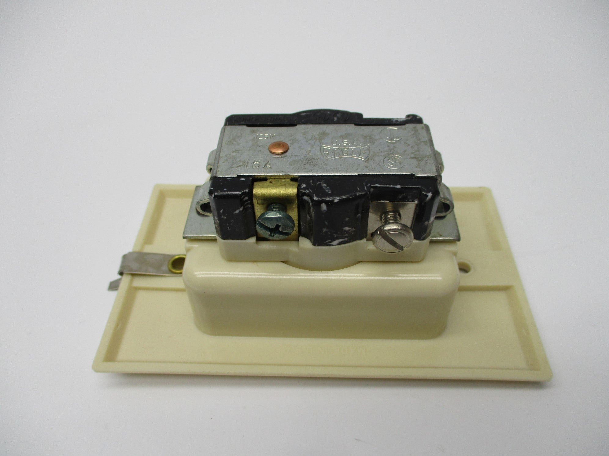 EAGLE 775V-BOX NSMP